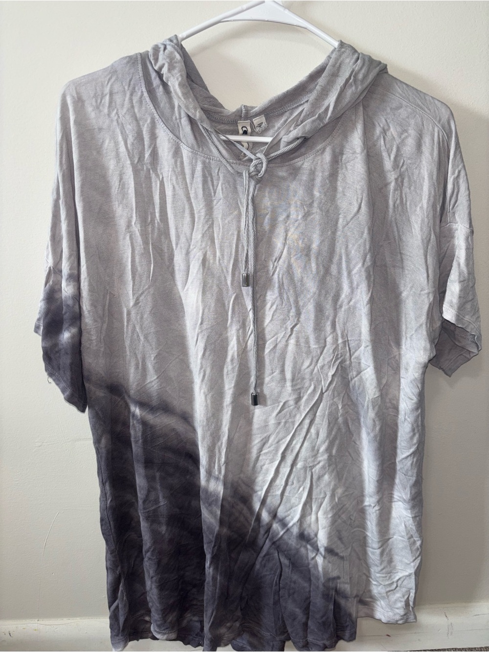 Gray Tie-Dye Short Sleeve Hoodie Shirt